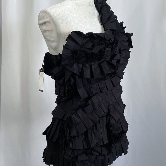 Bottega Veneta Pleated Ruffle One Shoulder Top size 38/us size 2 - Picture 7 of 9